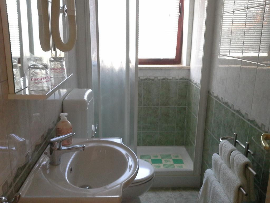 Apartments Liliana Pula Cameră foto